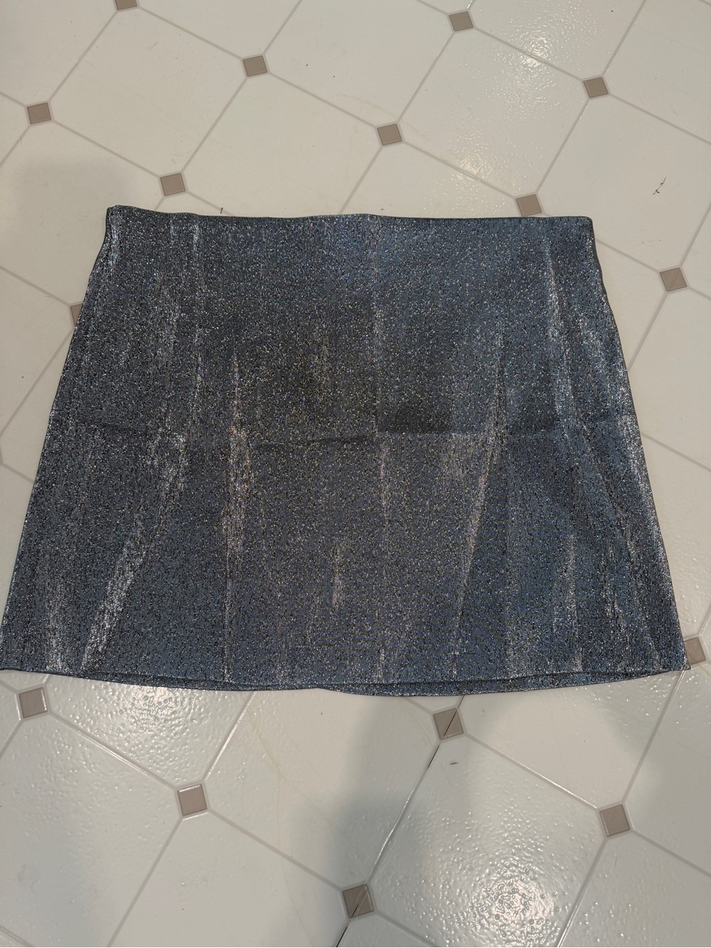 Shimmer Mini Skirt - Metallic silver